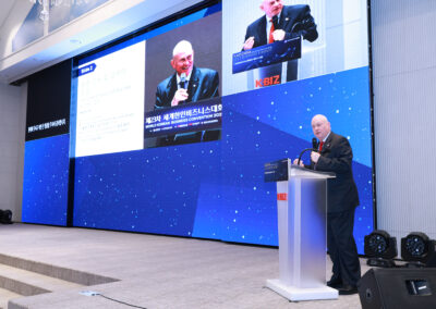 20251205 Summit12